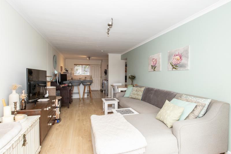 2 Bedroom Property for Sale in Diep River Western Cape